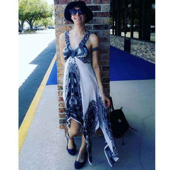 Meet your Posher, Kayla - Picture 2 of 2